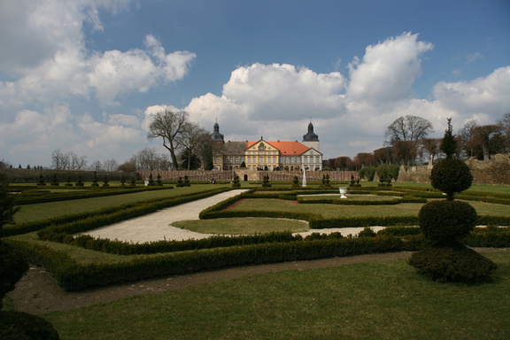 Schloss Hundisburg April06 001